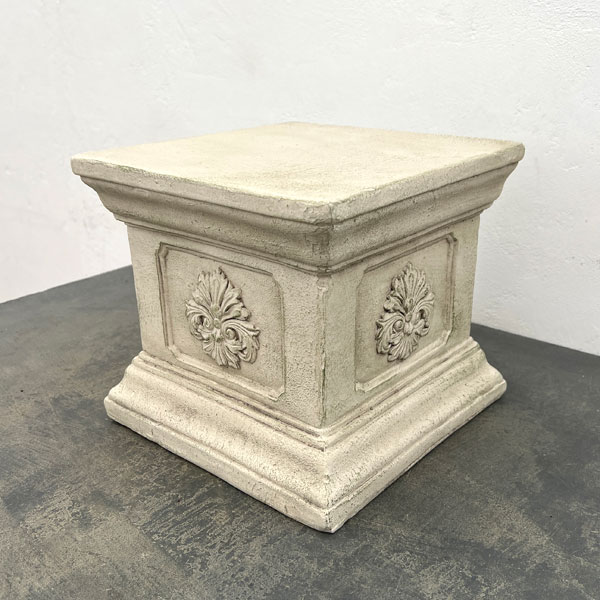 ボタニーフラワースタンド スクエア  ホワイト（GFB508WH）／25cm角、高さ22.5cm