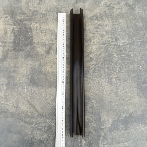 ねこの登り棒：ねこ型登り棒（クリアブラック） M50ｃｍ（外寸：幅約5.5cm x 長さ50cm）