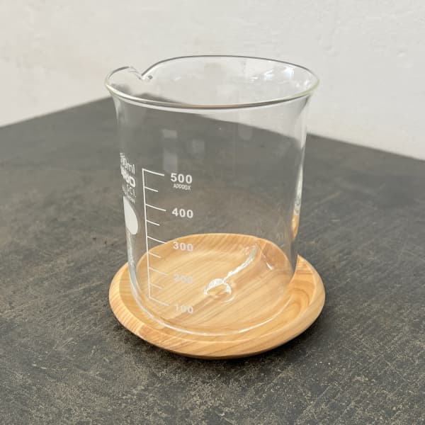 HARIO ビーカーの穴あき鉢 500ml 鉢皿付き（適応号数3号、直径9.2cm、高さ12.1cm）