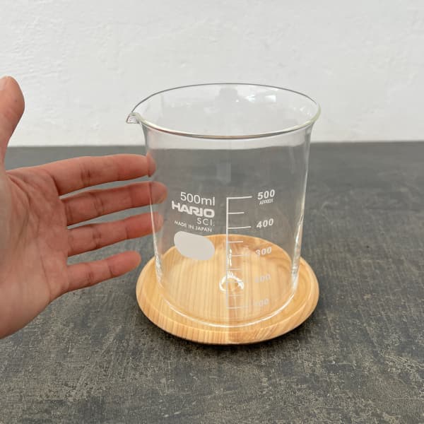 HARIO ビーカーの穴あき鉢 500ml 鉢皿付き（適応号数3号、直径9.2cm、高さ12.1cm）