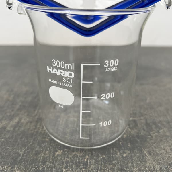 HARIO バルブベース 水栽培ガラスベース 水辺のハンモック ブルー（ビーカー付き）MHK-300-BU（直径11.5cm、高さ11cm、容量300ml）