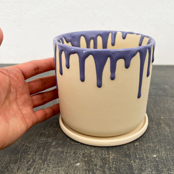 ドリーナ11Y(直径11cm)イエロー&パープル・皿付/84093