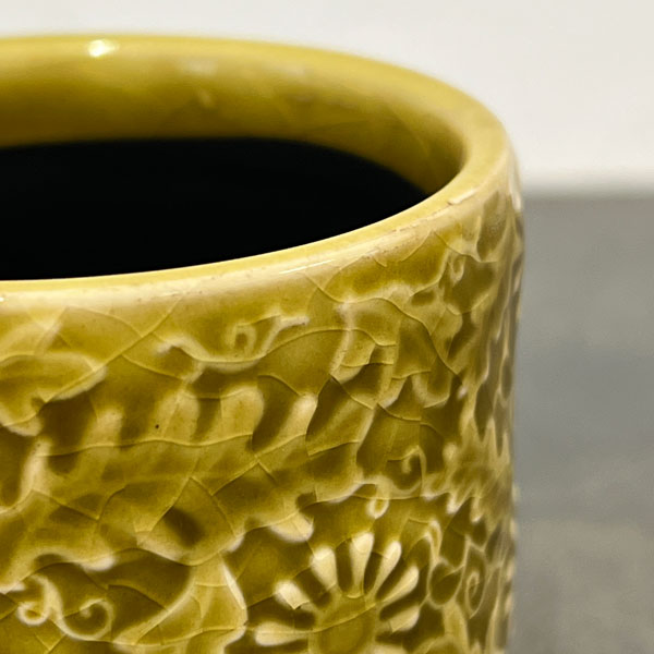 ソル:フロルミニ イエロー4145(直径7cm)・皿付