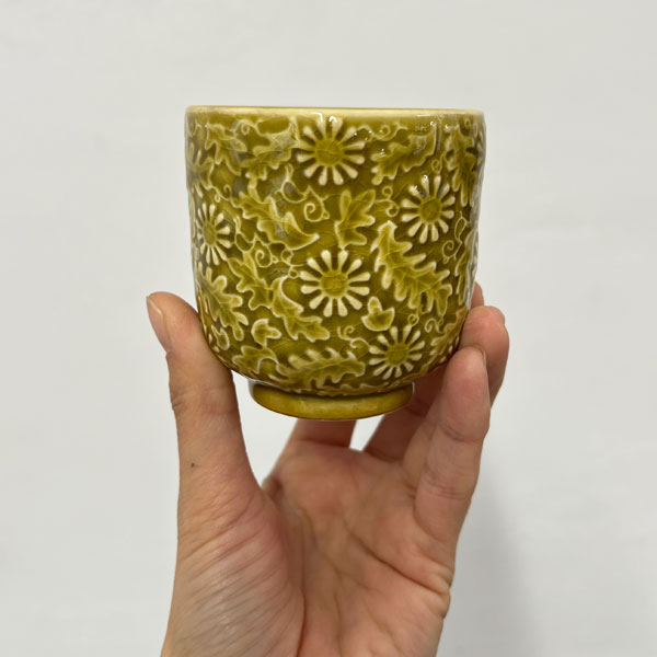 ソル:フロルミニ イエロー4145(直径7cm)・皿付