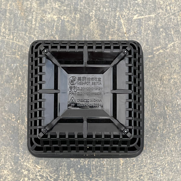 すごい根:メッシュ構造プラバチ スクエアショート 2.5号 10個入り