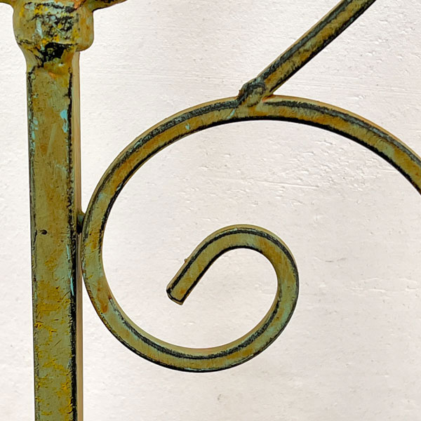 Yinfaクラッシックアイアントレリス23F560 ラスティグリーン（高さ151cm、幅45cm）