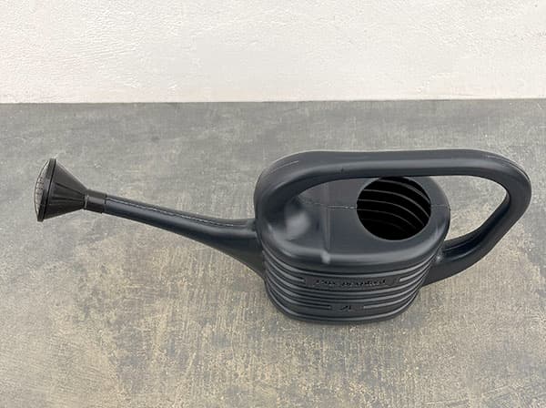 PROSP ZEBRA：ウォータリングカン 2L アントラシット（46028）