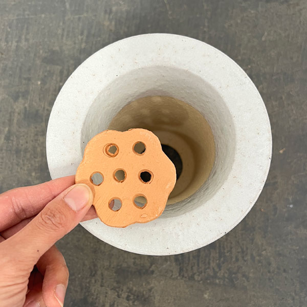 RAKU プランター 白 O-95（直径約14cm）・受け皿付き