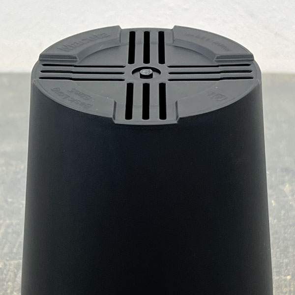 マセタ：プラスチックポット ベーシックロング サイズ5（外径9.9×高さ11.6cm）