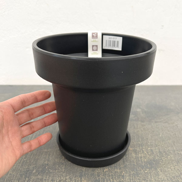 レガロリムブラックM（直径15cm 内径9.5cm）・受け皿付き