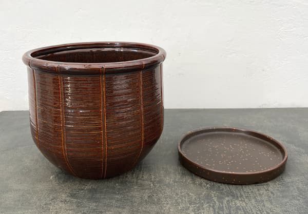 エンシェント ポット アンド ソーサー XLサイズ ブラウン（直径22.5cm、高さ20.2cm）