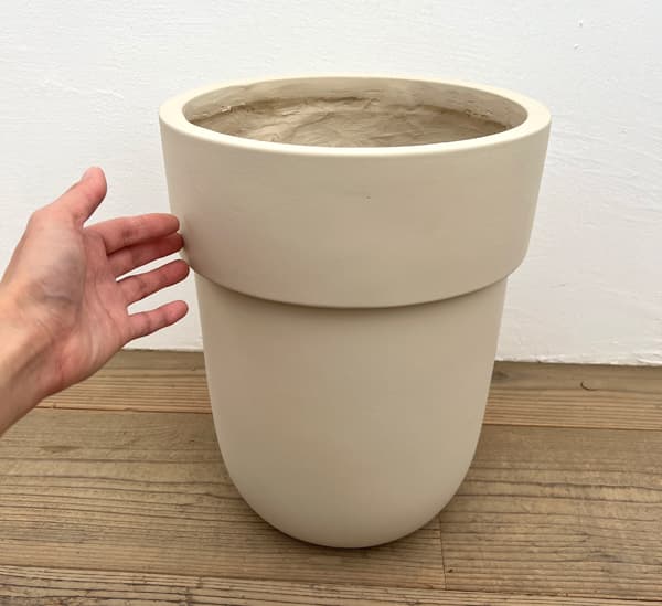 フラップ プランター26/31 M アイボリー(直径26.5cm、高さ34cm)