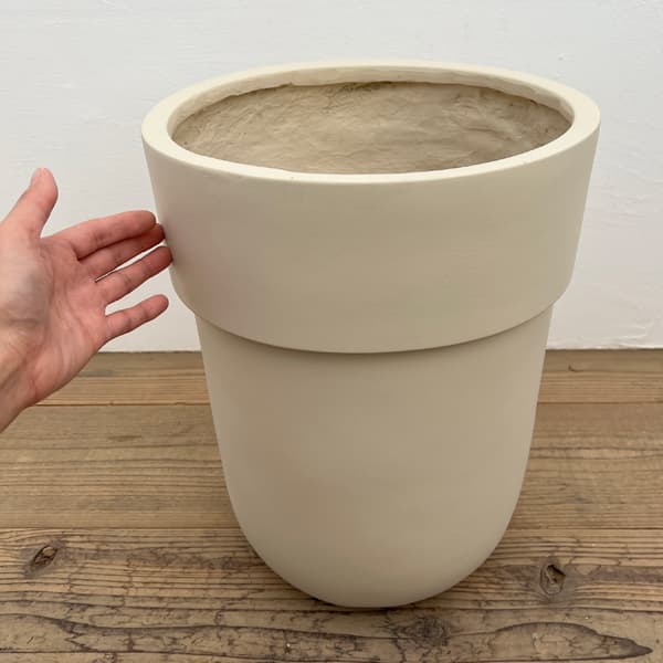 フラップ プランター26/31 L アイボリー(直径31cm、高さ41cm)