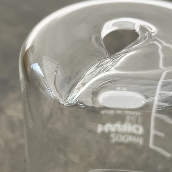 HARIO ビーカーの穴あき鉢 200ml 鉢皿付き(適応号数2~2.5号、直径67cm、高さ90cm)