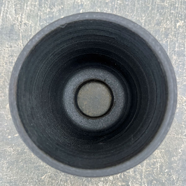 信楽焼き:黒マット切立(直径約7.5cm・高さ約7cm)
