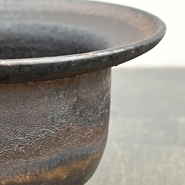信楽焼き：金彩高足付 S（直径約13cm）