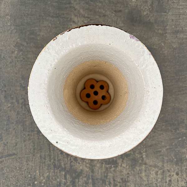 オモト鉢：錦鉢　鶴（つる）・白【268742】／外径10.2cm（内径7.5cm）