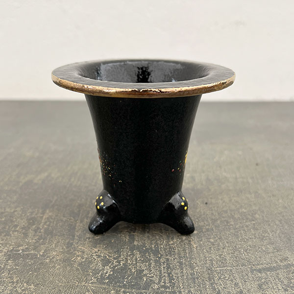 オモト鉢：錦鉢　蔦（つた）・黒【268746】／外径9.5cm（内径6.8cm）