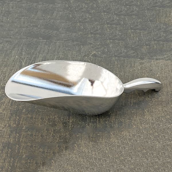 アルミスコップ丸型 Mサイズ(21.6×8.3×5cm)