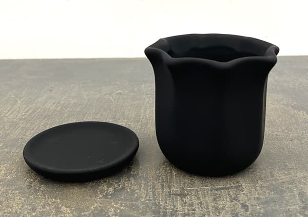 ルーアン:黒S(直径約10.5cm)・皿付き