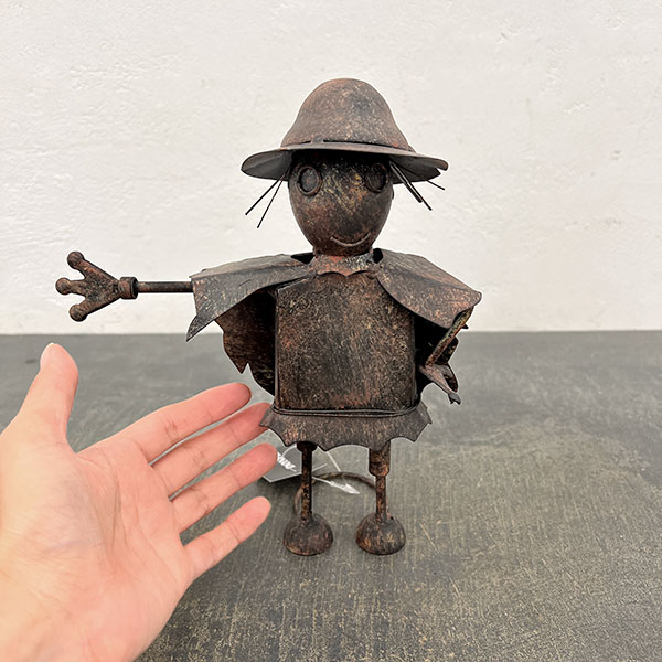 スケアクロウポーズ(4965)(高さ20.5cm)