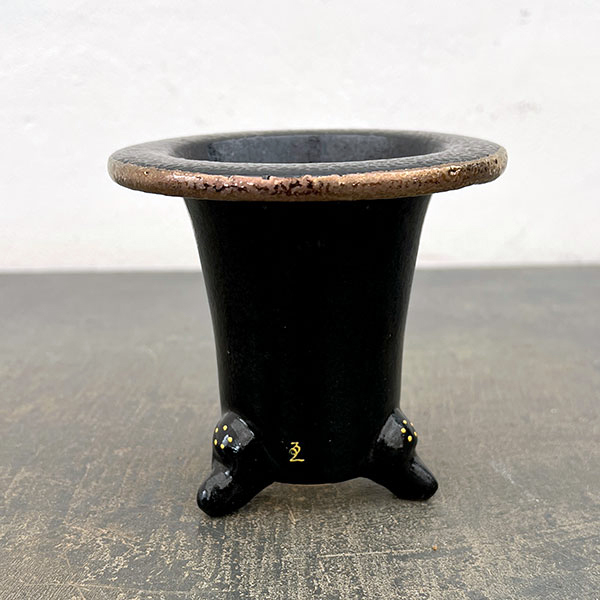 オモト鉢:錦鉢 鶴(つる)・黒【273790】/外径10.7cm(内径7.5cm)
