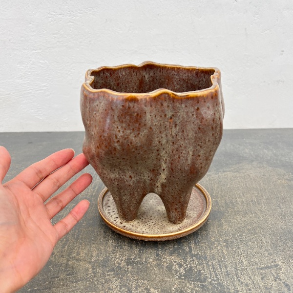 ランプポット アンド ソーサー Mサイズ グレー(幅16cm、奥行15.3cm、高さ16.5cm)