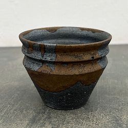 信楽焼き：金彩流し段型 S（直径約9cm）