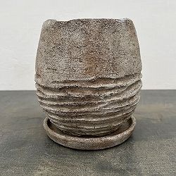 カービーポットCB-4 （直径16.5cm、高さ16cm）