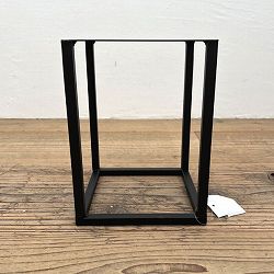 黒角花台ロー　Sサイズ（幅15cm、奥行15cm、高さ20cm）AFBK24-3S