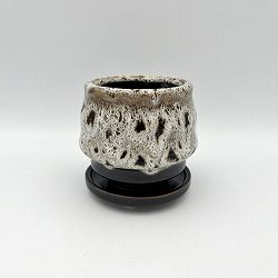 エマールラウンドポットMホワイト（T828）直径12.5cm、高さ10.7cm（内径9.5cm） ※受皿11cm