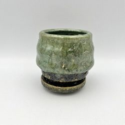エマールラウンドポットLグリーン（T832）直径15cm、高さ12.3cm（内径11cm） ※受皿12.5cm