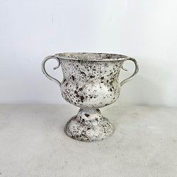 シャビーハンドルカップSホワイト（UF655）幅18.5cm、高さ15cm（内径直径12.5cm）