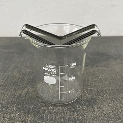 HARIO バルブベース 水栽培ガラスベース 水辺のハンモック チャコールグレー（ビーカー付き）MHK-300-CG（直径11.5cm、高さ11cm、容量300ml）