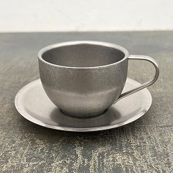 SSDWボタニカルラウンドカップ　ポット＆ソーサー（幅11cm、奥行8cm）