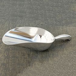 アルミスコップ丸型 Mサイズ(21.6×8.3×5cm)